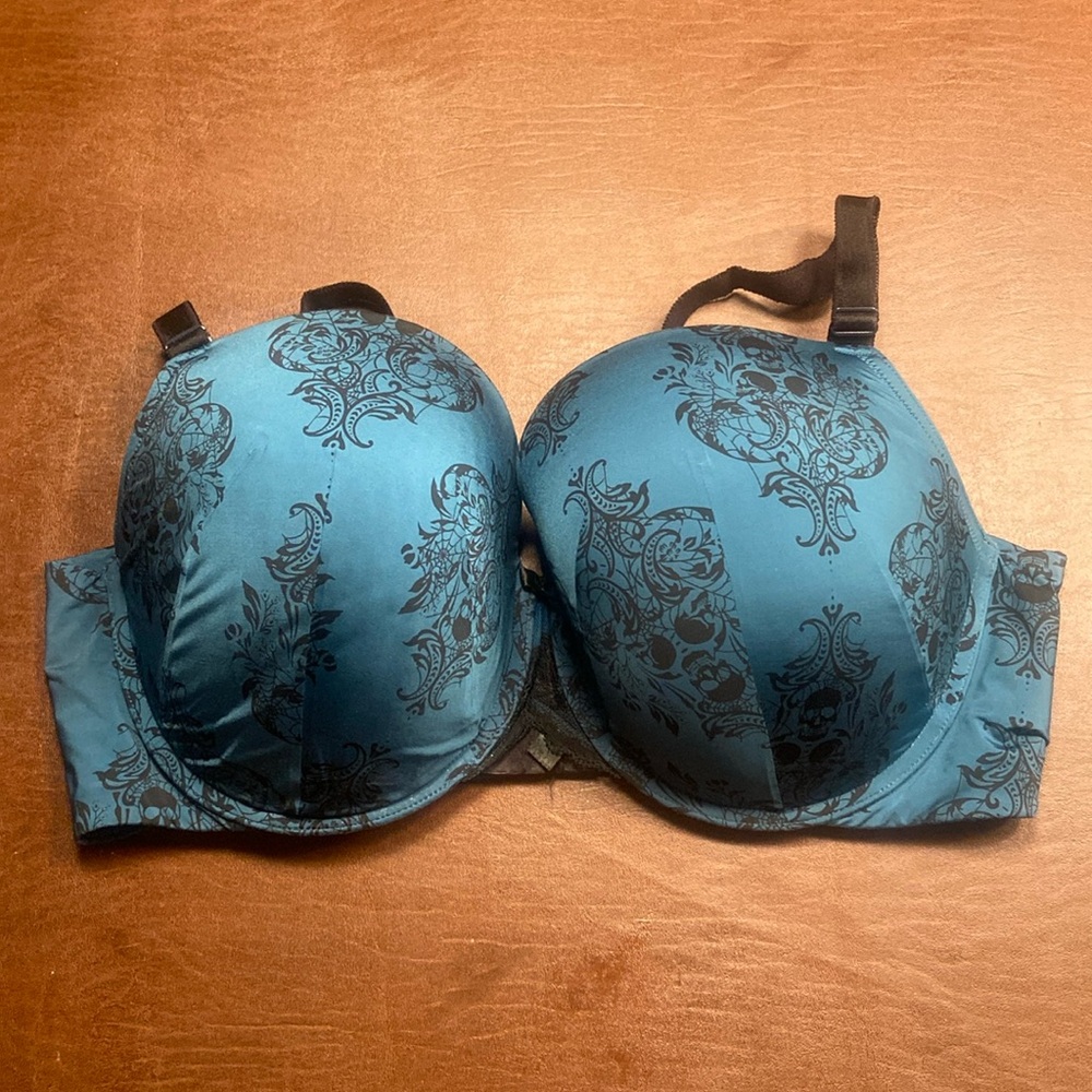 Torrid Curve padded bra size 42DD